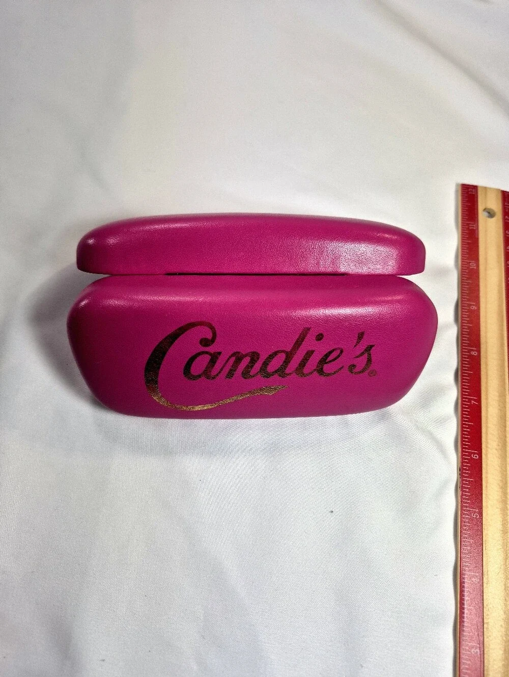 Italy Design Retro Peace Sign Sunglasses & Candie's Pink Case Bundle Y2K Hippy